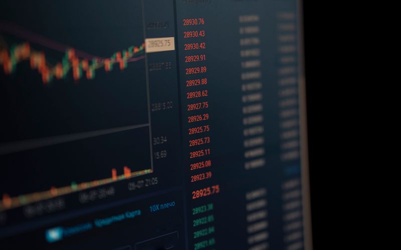 Regulamentação de Criptomoedas no Brasil: O Marco Legal e Seus Impactos em 2026