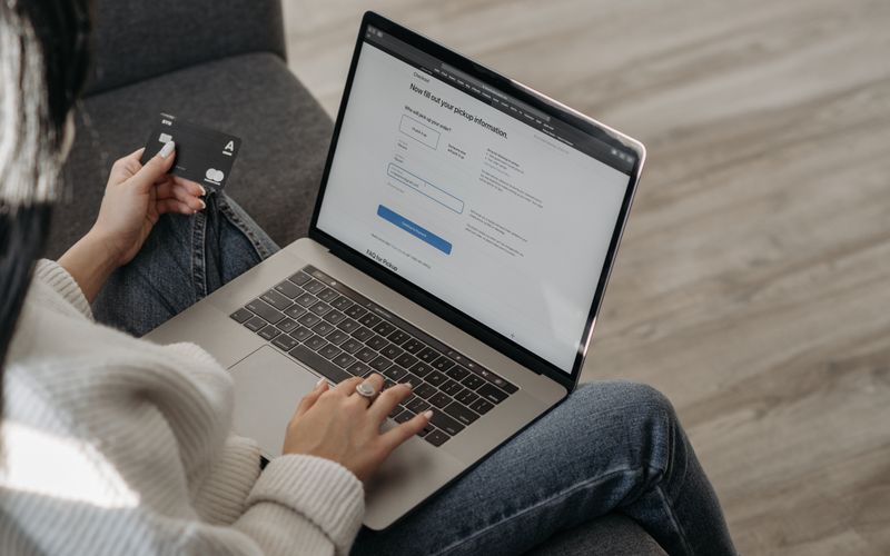 Cartões de Crédito com Cashback em Cripto: Comparativo Completo 2026