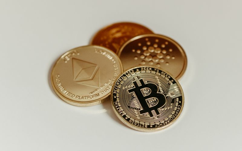 Cardano (ADA) em 2026: Governança On-Chain, Hydra e Potencial de Crescimento